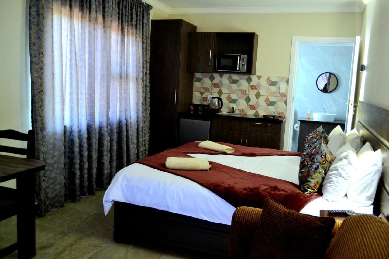 Blue Sea Guest House East London Dış mekan fotoğraf