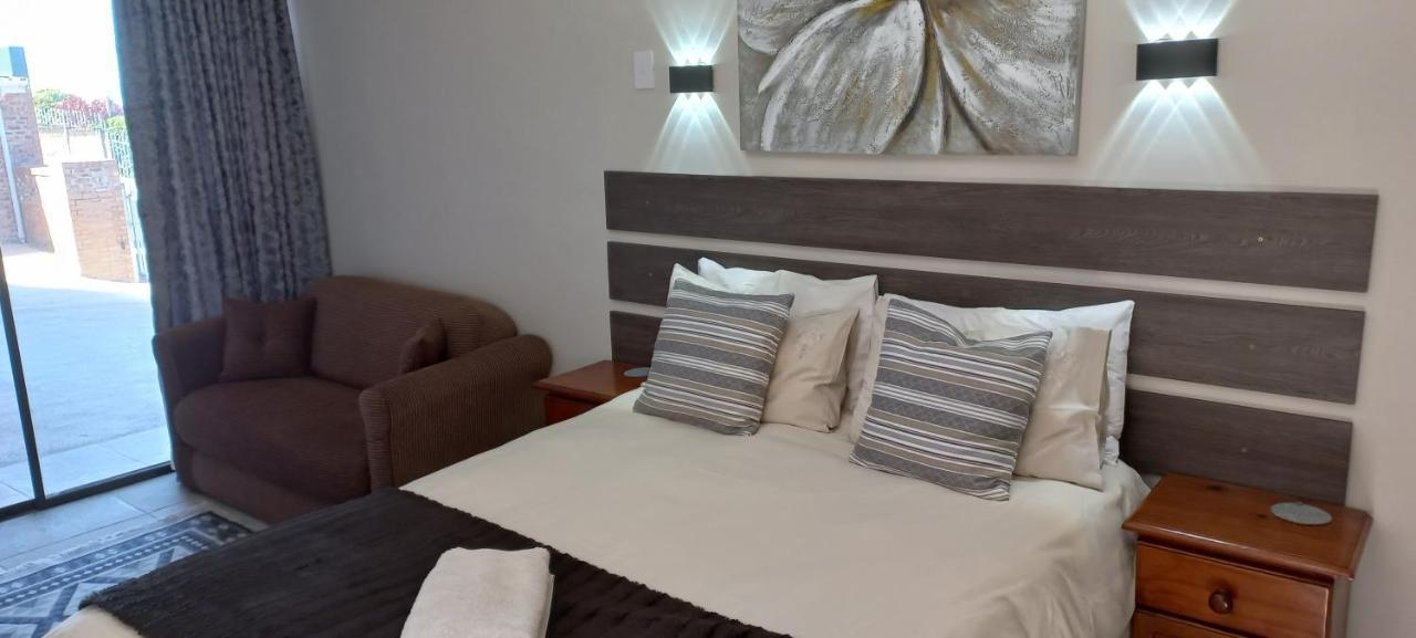 Blue Sea Guest House East London Dış mekan fotoğraf