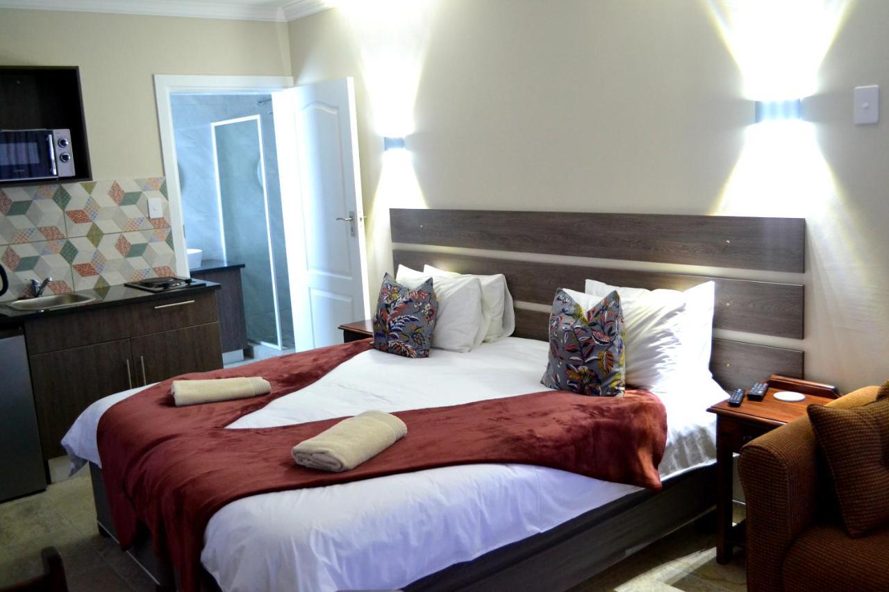 Blue Sea Guest House East London Dış mekan fotoğraf